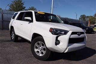 2019 Toyota 4Runner SR5 JTEZU5JR9K5200222 2019 Toyota 4Runner SR5