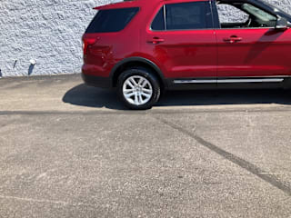 2019 Ford Explorer XLT 1FM5K8D83KGA59189 2019 Ford Explorer XLT