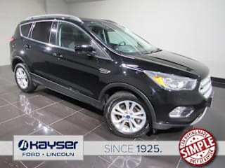 2018 Ford Escape 1FMCU9GD1JUA63208 2018 Ford Escape