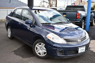 2011 Nissan Versa 1.8 S 3N1BC1AP1BL468717 2011 Nissan Versa 1.8 S
