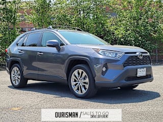 2019 Toyota RAV4 XLE Premium JTMA1RFV4KD502921 2019 Toyota RAV4 XLE Premium