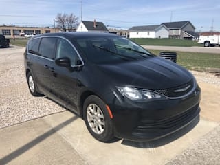 2018 Chrysler Pacifica 2C4RC1DG6JR139049 2018 Chrysler Pacifica