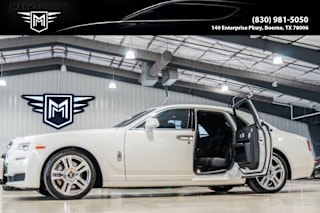 2017 Rolls-Royce Ghost Series II Base SCA664S52HUX54067 2017 Rolls-Royce Ghost Series II Base