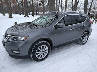 2017 Nissan Rogue 5N1AT2MV8HC818188 2017 Nissan Rogue