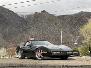 1990 Chevrolet Corvette 1G1YY3389L5111693 1990 Chevrolet Corvette