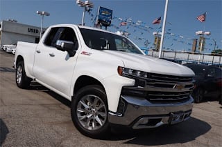 2019 Chevrolet Silverado 1500 LTZ 1GCRYGED1KZ270695 2019 Chevrolet Silverado 1500 LTZ