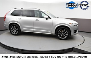 2018 Volvo XC90 T6 Momentum YV4A22PK1J1322642 2018 Volvo XC90 T6 Momentum