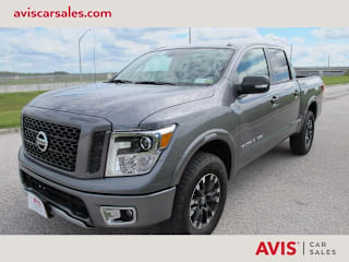 2019 Nissan Titan PRO-4X 1N6AA1E58KN519800 2019 Nissan Titan PRO-4X