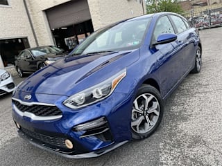 2019 Kia Forte LXS 3KPF24AD3KE104778 2019 Kia Forte LXS