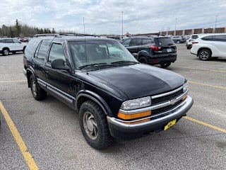 1998 Chevrolet Blazer LS 1GNDT13W3W2109510 1998 Chevrolet Blazer LS