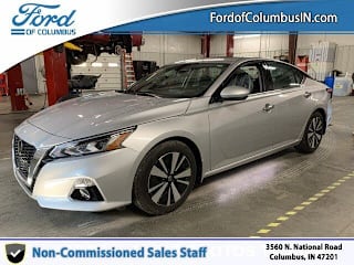 2019 Nissan Altima 1N4BL4DV9KC142657 2019 Nissan Altima