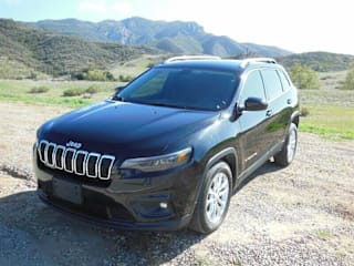 2019 Jeep Cherokee Latitude 1C4PJLCB6KD373520 2019 Jeep Cherokee Latitude