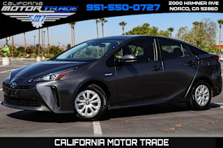 2019 Toyota Prius LE JTDKARFU4K3092655 2019 Toyota Prius LE