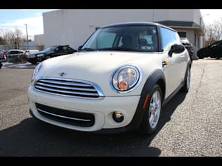 2013 MINI Cooper WMWSU3C54DT372027 2013 MINI Cooper