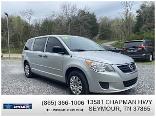 2010 Volkswagen Routan S 2V4RW4D13AR231097 2010 Volkswagen Routan S