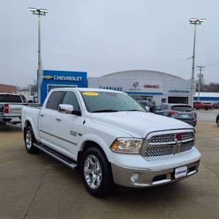 2015 Ram Pickup 1500 Laramie 1C6RR7NT1FS700087 2015 Ram Pickup 1500 Laramie