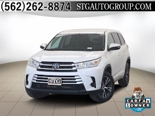 2018 Toyota Highlander LE 5TDZZRFH9JS263858 2018 Toyota Highlander LE