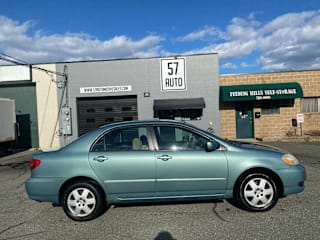 2006 Toyota Corolla LE 2T1BR32E66C705893 2006 Toyota Corolla LE