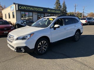 2017 Subaru Outback 2.5i Limited 4S4BSAKC9H3215947 2017 Subaru Outback 2.5i Limited