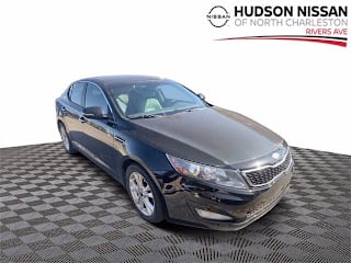 2011 Kia Optima KNAGN4A60B5143270 2011 Kia Optima