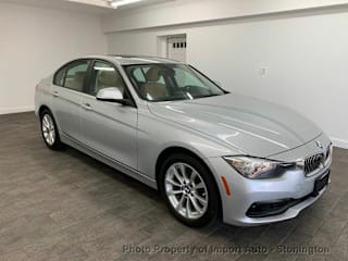 2017 BMW 3 Series 320i xDrive WBA8E5G56HNU22921 2017 BMW 3 Series 320i xDrive