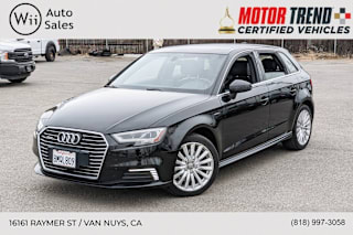 2017 Audi A3 Sportback e-tron WAUTPBFF2HA055259 2017 Audi A3 Sportback e-tron
