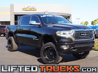 2020 Ram Pickup 1500 1C6SRFKT6LN304375 2020 Ram Pickup 1500