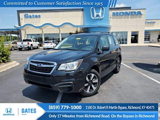 2018 Subaru Forester 2.5i JF2SJABC8JH406275 2018 Subaru Forester 2.5i