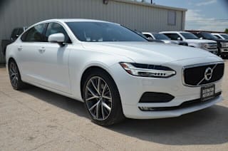 2018 Volvo S90 T5 Momentum LVY982AK3JP035869 2018 Volvo S90 T5 Momentum