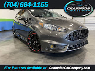 2017 Ford Fiesta ST 3FADP4GX9HM102287 2017 Ford Fiesta ST