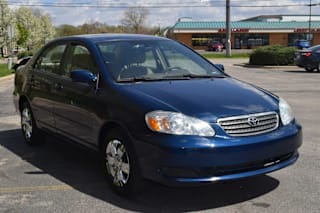 2007 Toyota Corolla LE 1NXBR32EX7Z870880 2007 Toyota Corolla LE