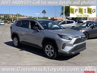 2019 Toyota RAV4 2T3H1RFV6KW002101 2019 Toyota RAV4