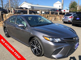 2019 Toyota Camry SE 4T1B11HK0KU795656 2019 Toyota Camry SE