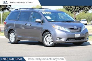2016 Toyota Sienna XLE 8-Passenger 5TDYK3DC7GS715478 2016 Toyota Sienna XLE 8-Passenger
