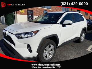2020 Toyota RAV4 XLE 2T3P1RFV1LC090604 2020 Toyota RAV4 XLE