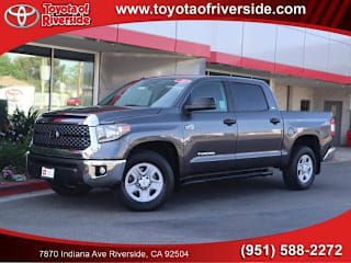 2018 Toyota Tundra SR5 5TFEY5F10JX244025 2018 Toyota Tundra SR5
