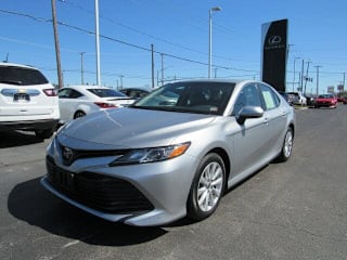 2018 Toyota Camry LE JTNB11HK7J3047068 2018 Toyota Camry LE