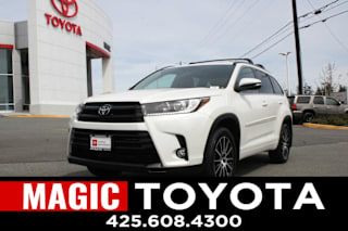 2018 Toyota Highlander SE 5TDJZRFH0JS543990 2018 Toyota Highlander SE