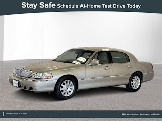 2009 Lincoln Town Car Signature Limited 2LNHM82V59X633456 2009 Lincoln Town Car Signature Limited