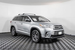 2018 Toyota Highlander XLE 5TDJZRFH4JS535925 2018 Toyota Highlander XLE