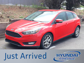 2015 Ford Focus SE 1FADP3K23FL338762 2015 Ford Focus SE