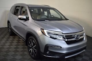 2019 Honda Pilot Touring-7P 5FNYF5H67KB007717 2019 Honda Pilot Touring-7P