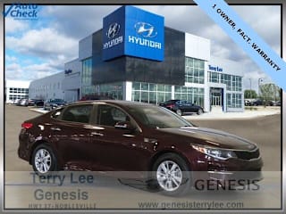 2018 Kia Optima LX 5XXGT4L30JG229524 2018 Kia Optima LX