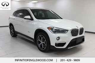 2017 BMW X1 WBXHT3C36H5F80327 2017 BMW X1