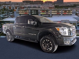 2019 Nissan Titan 1N6AA1E5XKN528336 2019 Nissan Titan
