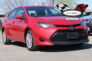 2018 Toyota Corolla LE 5YFBURHE9JP751686 2018 Toyota Corolla LE