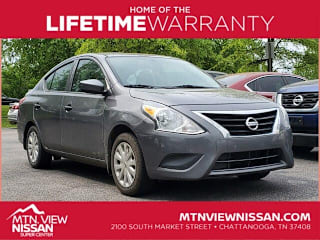 2017 Nissan Versa 1.6 S Plus 3N1CN7AP7HL888072 2017 Nissan Versa 1.6 S Plus