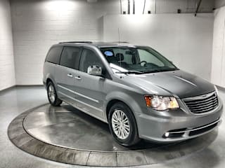 2016 Chrysler Town and Country 2C4RC1CG9GR200663 2016 Chrysler Town and Country
