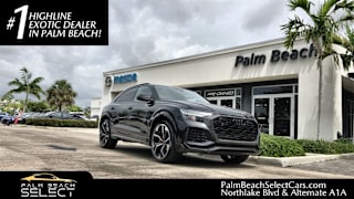 2021 Audi RS Q8 4.0T quattro WU1ARAF18MD017596 2021 Audi RS Q8 4.0T quattro
