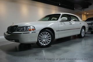2004 Lincoln Town Car Ultimate 1LNHM83W74Y613922 2004 Lincoln Town Car Ultimate